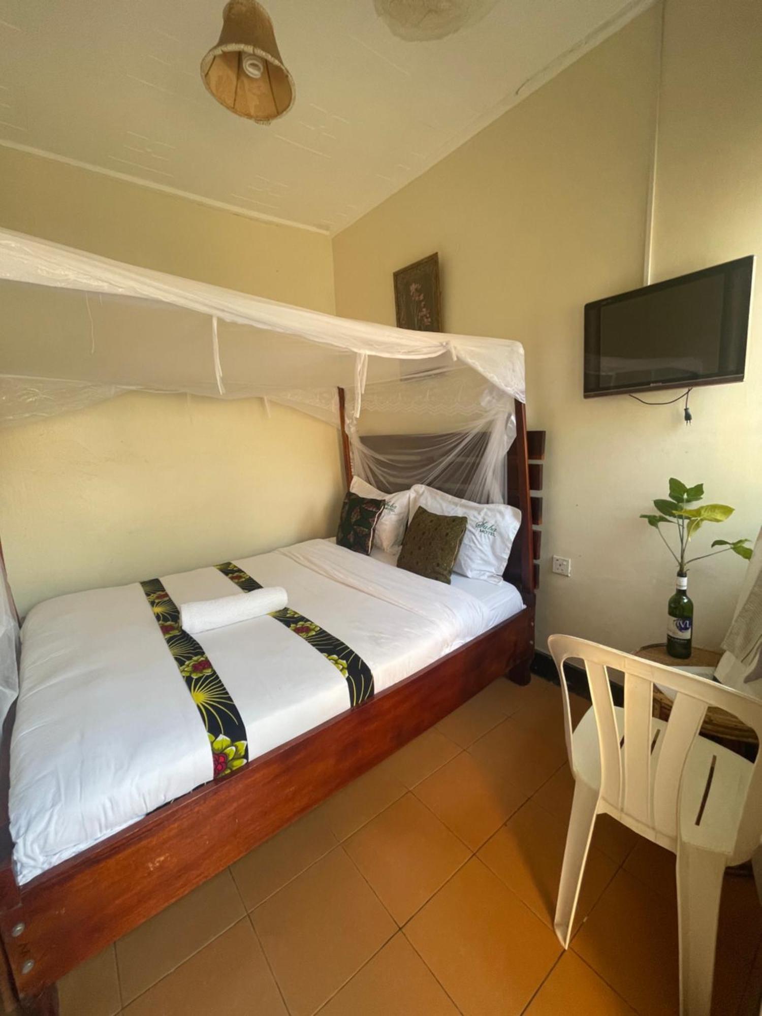 Suba Motel Kihihi Экстерьер фото